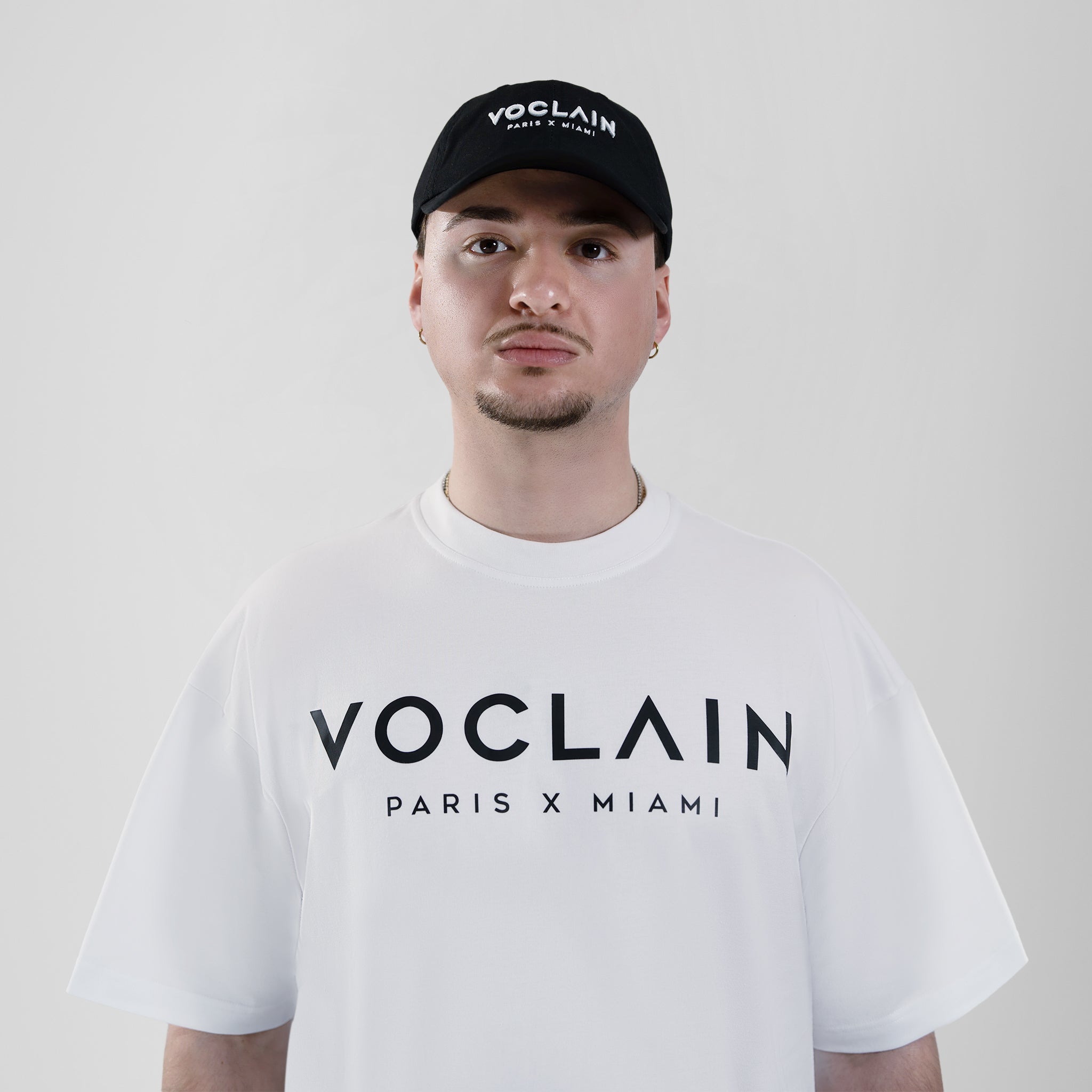 Model with Voclain Cap